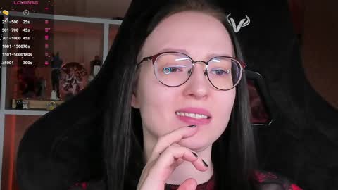 Robyn online show from 04-04-26, 11:08