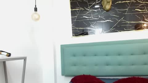 Snapshot of powerlustx chatting on 04-15-26, 03:57 online show from 04-15-26, 03:57