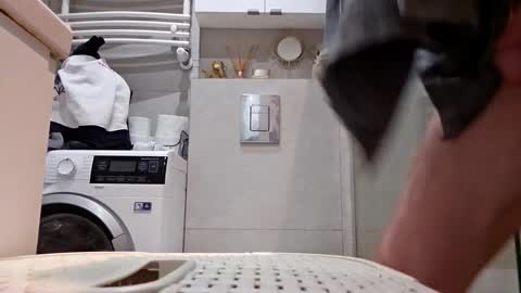 Big Dick online show from 11-19-25, 08:14