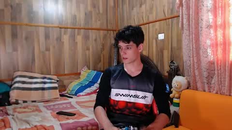 Snapshot of powertwinky chatting on 01-28-25, 09:19 chris independent  online show from 01-28-25, 09:19