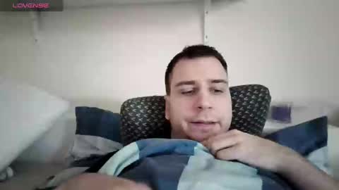 Snapshot of prdolac chatting on 02-26-25, 10:15 prdolac online show from 02-26-25, 10:15