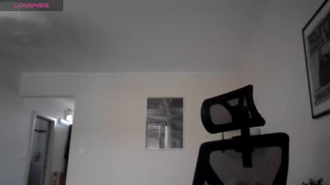 Snapshot of prdolac chatting on 12-14-25, 08:30 prdolac online show from 12-14-25, 08:30