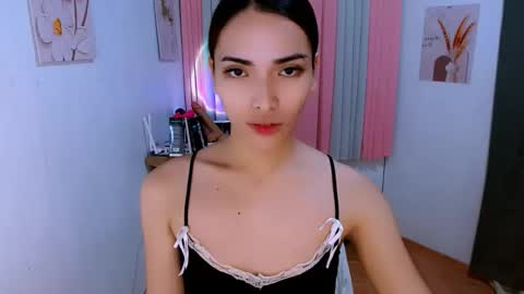 preciosa_banks69 online show from 05-13-26, 01:19