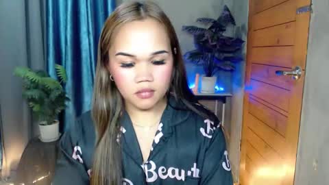 Just PRECIOUS  online show from 04-07-26, 02:17