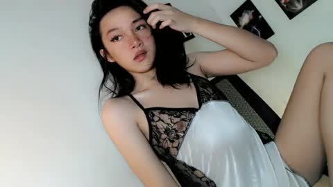precious_laura18 online show from 07-08-26, 12:53