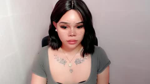 MAXXINE online show from 01-22-25, 11:21