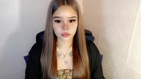 MAXXINE online show from 02-12-25, 09:54