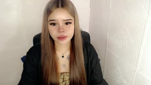 MAXXINE online show from 02-24-25, 05:43