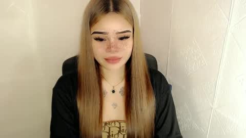 MAXXINE online show from 03-07-25, 09:17