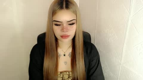 MAXXINE online show from 03-08-25, 10:24