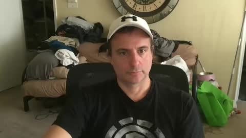 preppyguyintokink1 online show from 10-16-25, 08:10