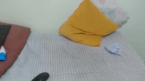 Snapshot of preshty chatting on 11-16-25, 04:51 preshty online show from 11-16-25, 04:51