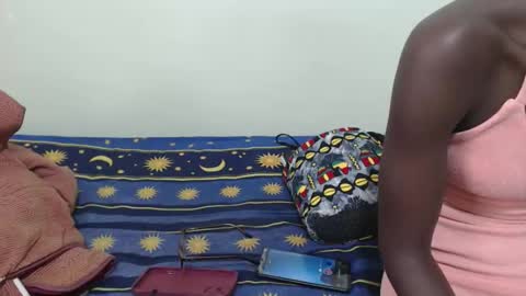 Snapshot of preshty chatting on 12-15-25, 08:29 preshty online show from 12-15-25, 08:29