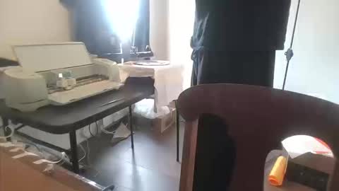 Libra Lamont online show from 10-11-25, 10:30