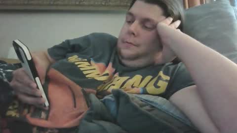 Snapshot of prestonhealy chatting on 12-15-25, 06:01 prestonhealy online show from 12-15-25, 06:01