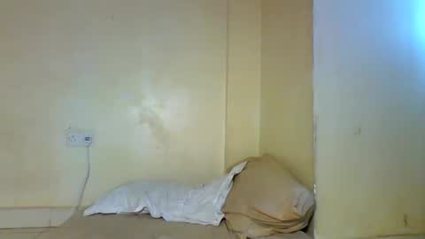 Prettie diva online show from 09-27-25, 12:21