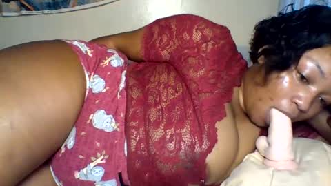 Prettie diva online show from 05-26-26, 03:30