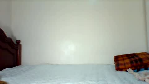 prettie_petitee online show from 07-13-26, 11:35