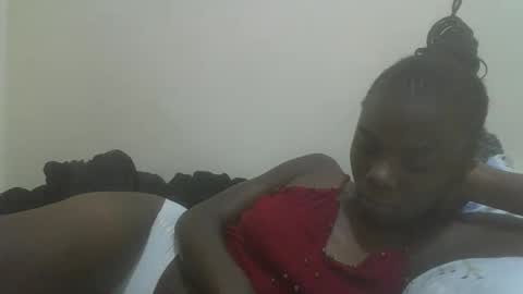 Snapshot of prettiest_doll chatting on 12-18-25, 03:34 prettiest_doll online show from 12-18-25, 03:34