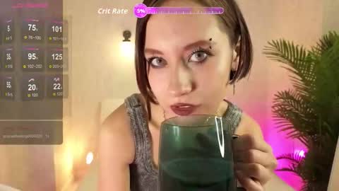 Snapshot of prettiest_winsor chatting on 10-19-25, 09:10 Alisa online show from 10-19-25, 09:10