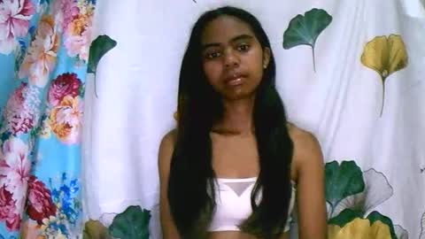 prettiethalia online show from 12-05-25, 07:10