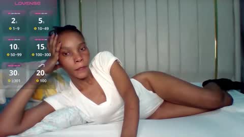 Snapshot of pretty253 chatting on 01-10-26, 09:11 pretty253 online show from 01-10-26, 09:11