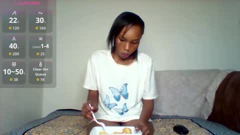 Snapshot of pretty253 chatting on 04-06-26, 02:07 pretty253 online show from 04-06-26, 02:07