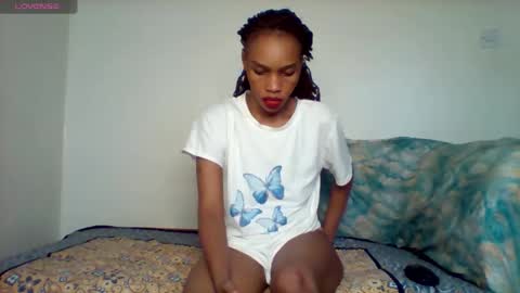 Snapshot of pretty253 chatting on 04-30-26, 06:53 pretty253 online show from 04-30-26, 06:53