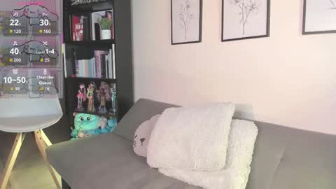 Snapshot of pretty_aerii chatting on 02-03-26, 08:52 sarah online show from 02-03-26, 08:52