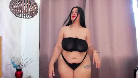 Snapshot of pretty_bigboobs_ chatting on 01-29-25, 07:32 Carla online show from 01-29-25, 07:32