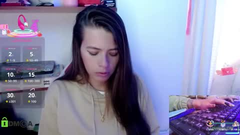 Snapshot of pretty_candysex chatting on 09-22-25, 10:01 Lisa online show from 09-22-25, 10:01