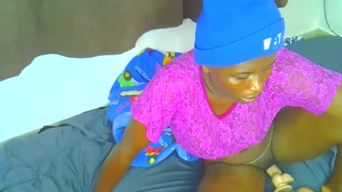 riri online show from 09-18-25, 08:33