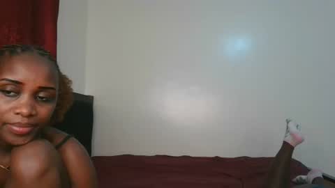 Snapshot of pretty_empress chatting on 07-24-26, 02:09 pretty_empress online show from 07-24-26, 02:09