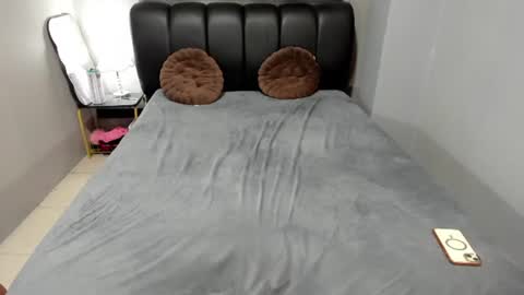 pretty_glinda online show from 06-20-26, 05:38