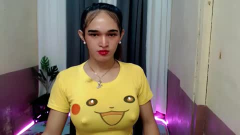 Snapshot of pretty_lady_kitty chatting on 04-19-26, 05:45 pretty_lady_kitty online show from 04-19-26, 05:45