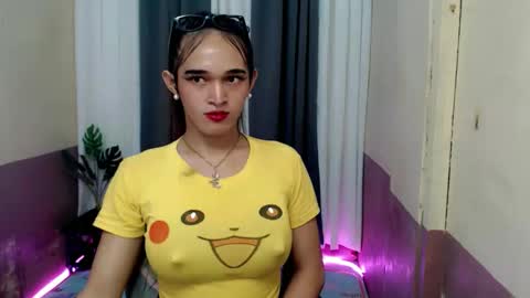 Snapshot of pretty_lady_kitty chatting on 04-19-26, 06:21 pretty_lady_kitty online show from 04-19-26, 06:21