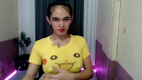 Snapshot of pretty_lady_kitty chatting on 04-20-26, 09:34 pretty_lady_kitty online show from 04-20-26, 09:34