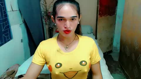Snapshot of pretty_lady_kitty chatting on 05-16-26, 02:49 pretty_lady_kitty online show from 05-16-26, 02:49