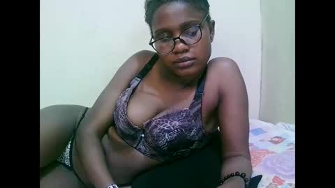 Snapshot of pretty_mellan chatting on 01-24-25, 07:07 pretty_mellan online show from 01-24-25, 07:07