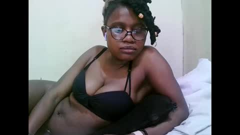Snapshot of pretty_mellan chatting on 01-29-25, 11:46 pretty_mellan online show from 01-29-25, 11:46