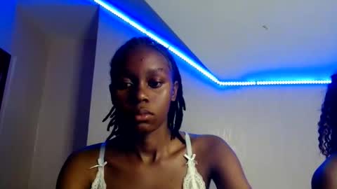 Snapshot of pretty_nyra chatting on 05-25-26, 07:31 Nyra online show from 05-25-26, 07:31