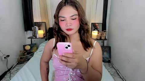 Snapshot of pretty_percy chatting on 06-09-26, 05:52 hi im percy online show from 06-09-26, 05:52