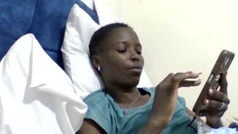 pretty_petite_ebony online show from 07-24-26, 09:13