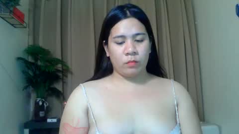 pretty stela online show from 11-09-25, 02:15