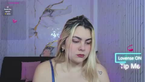 pretty_tay online show from 05-29-26, 11:41