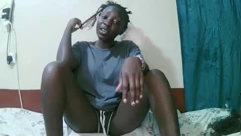 pretty_tiffany1 online show from 11-28-25, 05:59