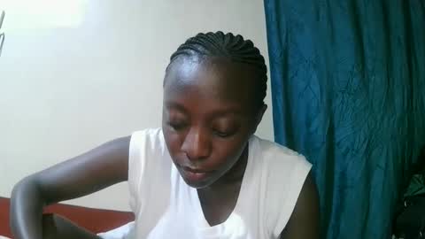 pretty_tiffany1 online show from 02-26-26, 11:09