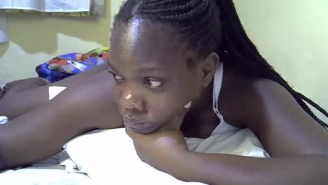 pretty_tiffany7 online show from 04-15-26, 04:25