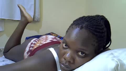 pretty_tiffany7 online show from 04-16-26, 08:59