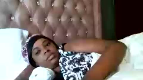 Snapshot of pretty_zii chatting on 07-05-26, 07:04 zii online show from 07-05-26, 07:04